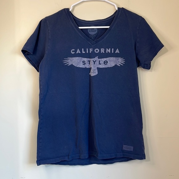 Life Is Good Tops - Life Is Good Crusher Classic Fit “California Style” Tee Size M